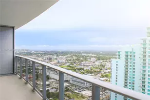 488 NE 18th St, Miami, FL 33132 - Photo 4