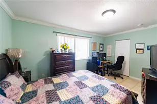 63 NW 17th Pl, Miami, FL 33125 - Photo 16