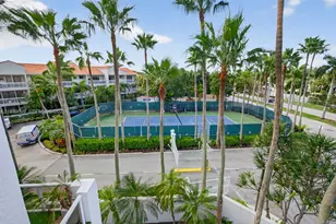 3598 Yacht Club Dr, Aventura, FL 33180 - Photo 36