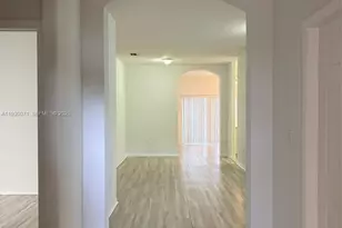 4316 NW 113th Ct, Doral, FL 33178 - Photo 4