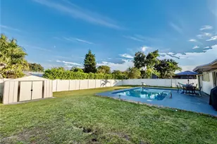 18133 SW 93rd Ave, Palmetto Bay, FL 33157 - Photo 20