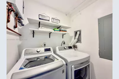 18133 SW 93rd Ave, Palmetto Bay, FL 33157 - Photo 8