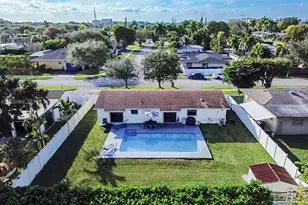 18133 SW 93rd Ave, Palmetto Bay, FL 33157 - Photo 22