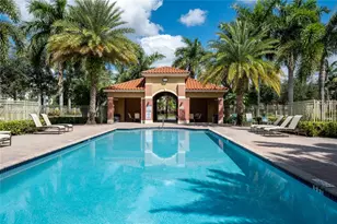 1009 SW 144th Ave, Pembroke Pines, FL 33027 - Photo 36