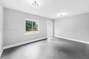 2361 NW 15th St, Miami, FL 33125 - Photo 2