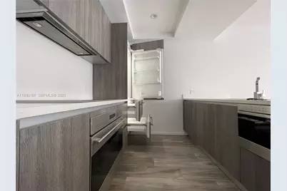 801 S Miami Ave #3303, Miami, FL 33130 - Photo 6