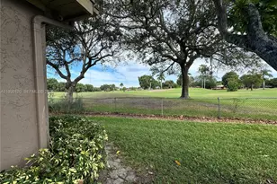 2001 S Saint Andrews Rd, Hollywood, FL 33021 - Photo 14