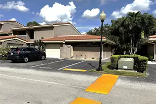 2001 S Saint Andrews Rd, Hollywood, FL 33021 - Photo 4