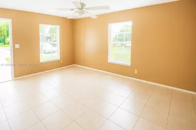 4951 Wedgewood Way #1, West Palm Beach, FL 33417 - Photo 2