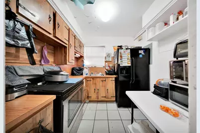 115 NW 56th Ave, Miami, FL 33126 - Photo 22