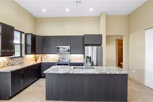 3712 NW 82nd Dr, Cooper City, FL 33024 - Photo 10