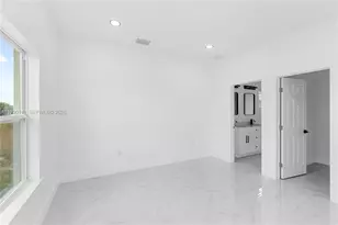 837 Colyer St E, Lehigh Acres, FL 33974 - Photo 12