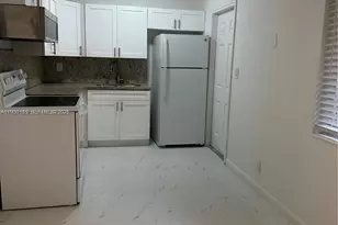 1733 Mayo St, Hollywood, FL 33020 - Photo 4