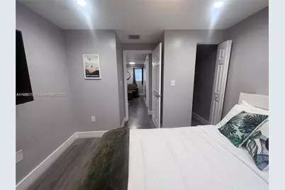 821 SW 2nd St #2, Miami, FL 33130 - Photo 8