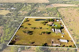 1472 N Charolais Rd, Other City - In The State Of Florida, FL 33935 - Photo 2