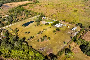 1472 N Charolais Rd, Other City - In The State Of Florida, FL 33935 - Photo 10