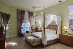 1035 Waterside Cir, Weston, FL 33327 - Photo 10