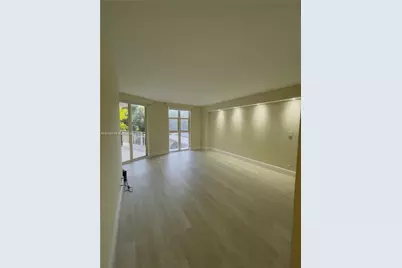 2000 Towerside #309, Miami, FL 33138 - Photo 6