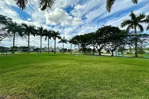 2933 SE 2nd Dr, Homestead, FL 33033 - Photo 16