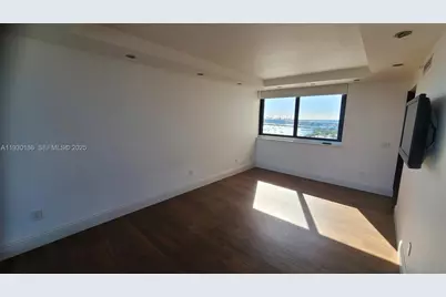 1000 Venetian Way #1502, Miami Beach, FL 33139 - Photo 14