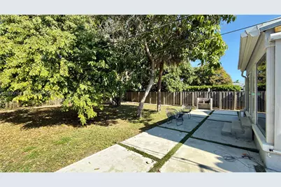 1757 SW 24th Ter, Miami, FL 33145 - Photo 34