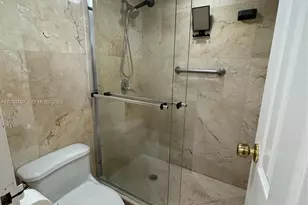 100 Bayview Dr, Sunny Isles Beach, FL 33160 - Photo 28