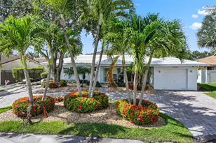 2448 SE 9th St, Pompano Beach, FL 33062 - Photo 2