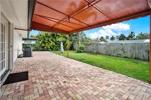 9312 SW 182nd St, Palmetto Bay, FL 33157 - Photo 34