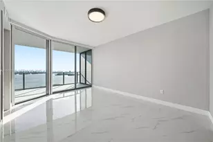 700 NE 24th St, Miami, FL 33137 - Photo 24