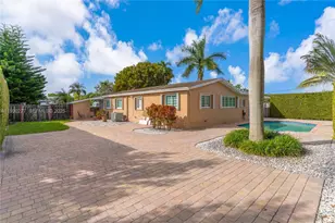 11051 SW 69th Dr, Miami, FL 33173 - Photo 28
