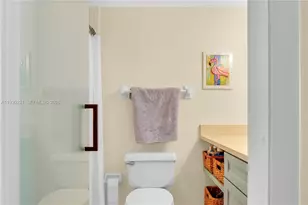 7 Colonial Club Dr, Boynton Beach, FL 33435 - Photo 30