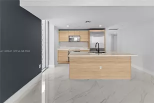 16385 Biscayne Blvd, North Miami Beach, FL 33160 - Photo 16