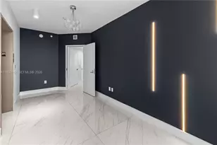 16385 Biscayne Blvd, North Miami Beach, FL 33160 - Photo 52