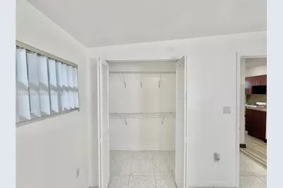 1001 NW 23rd Ct #Rear, Miami, FL 33125 - Photo 10