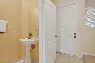445 Rainbow Springs Ter, Royal Palm Beach, FL 33411 - Photo 22