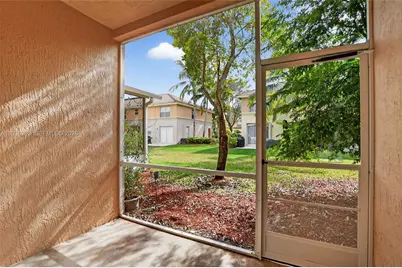 445 Rainbow Springs Ter, Royal Palm Beach, FL 33411 - Photo 32