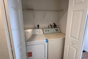 2525 SE 15th Pl, Homestead, FL 33035 - Photo 16