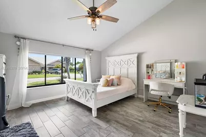 10370 SE Jupiter Narrows Dr, Hobe Sound, FL 33455 - Photo 14