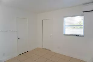 749 SE 15th St, Fort Lauderdale, FL 33316 - Photo 8