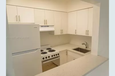 749 SE 15th St #10, Fort Lauderdale, FL 33316 - Photo 4