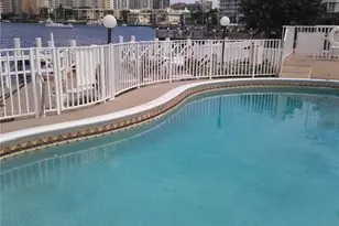 450 Golden Isles Dr, Hallandale Beach, FL 33009 - Photo 24