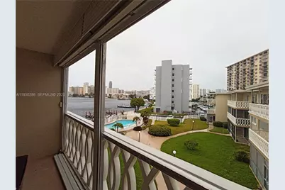 450 Golden Isles Dr #3C, Hallandale Beach, FL 33009 - Photo 40