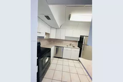 4848 NW 24th Ct #318, Lauderdale Lakes, FL 33313 - Photo 4