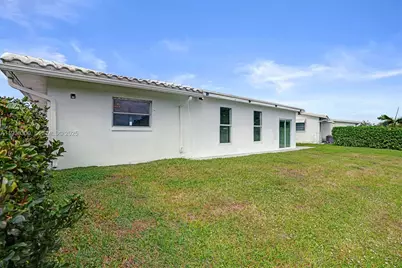 5810 NW 81st Ave, Tamarac, FL 33321 - Photo 32