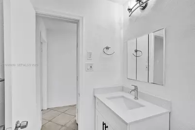 5810 NW 81st Ave, Tamarac, FL 33321 - Photo 24