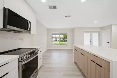 12030 SW 29th Ter, Miami, FL 33175 - Photo 12