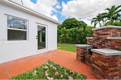 12030 SW 29th Ter, Miami, FL 33175 - Photo 26