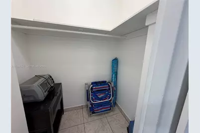 5445 Collins Ave #1506, Miami Beach, FL 33140 - Photo 6