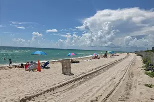 5445 Collins Ave, Miami Beach, FL 33140 - Photo 24