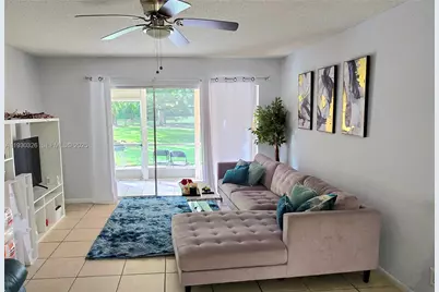 1910 Palmland Dr #2, Boynton Beach, FL 33436 - Photo 1